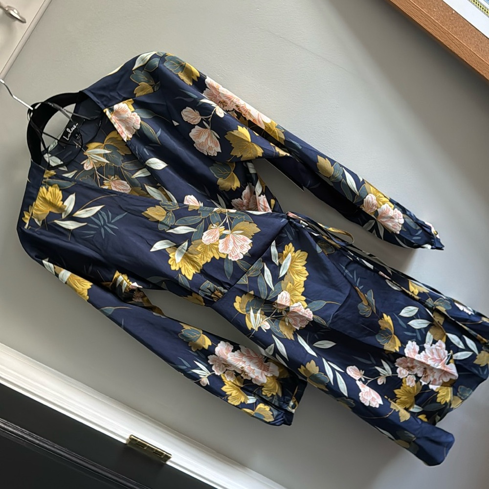 NWT Lulus Navy dress